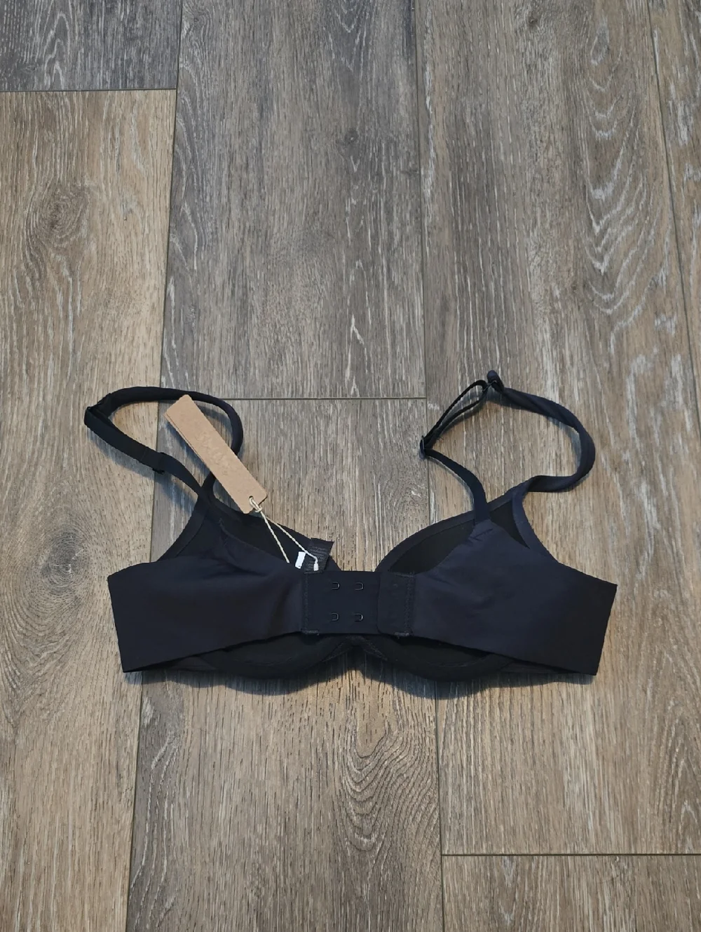 SKIMS Kim Kardashian Women's 32A Ultimate Push Up Plunge Bra New w/ Tags! - Picture 2 of 4